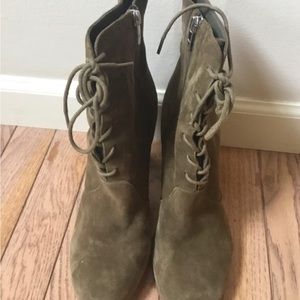 Marc Fisher Suede Lace Up Bootie Size 9